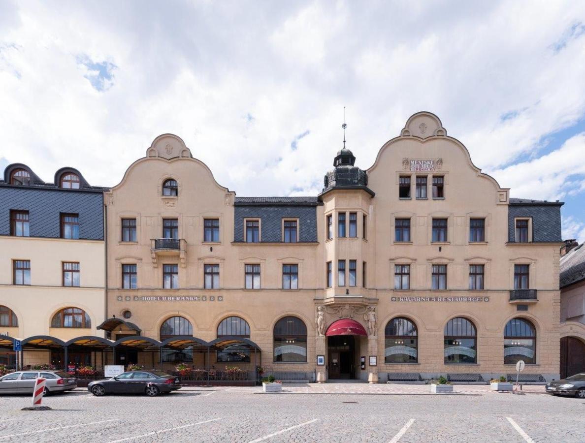 Hotel U Beranka Наход Экстерьер фото